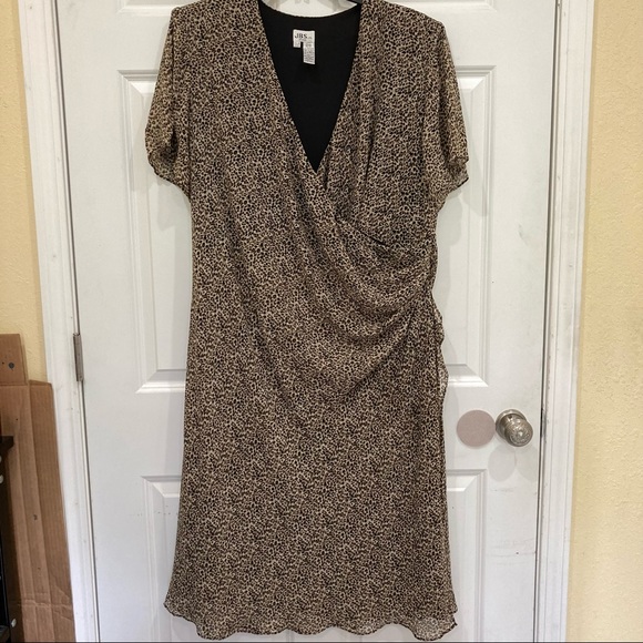 JBS LTD Animal Print Cheetah Leopard Wrap Chiffon Lined Dress Size 24W - Picture 2 of 9
